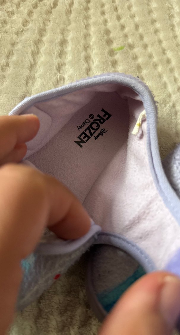 Mor Nakışlı Kız Çocuk Terliği - Görsel 2