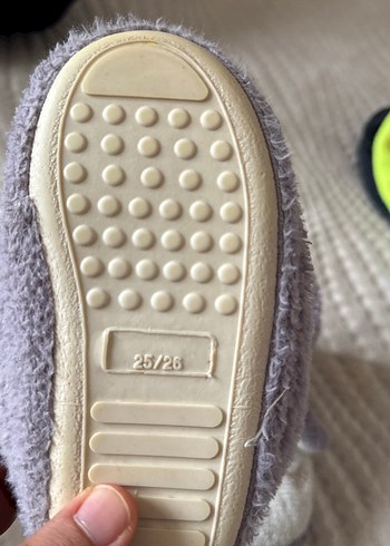 Kız Çocuk Mor Peluş Ev Terliği - Görsel 3