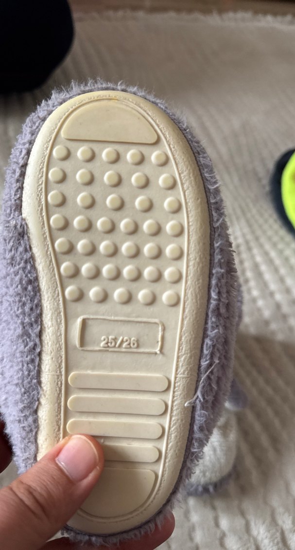 Kız Çocuk Mor Peluş Ev Terliği - Görsel 3