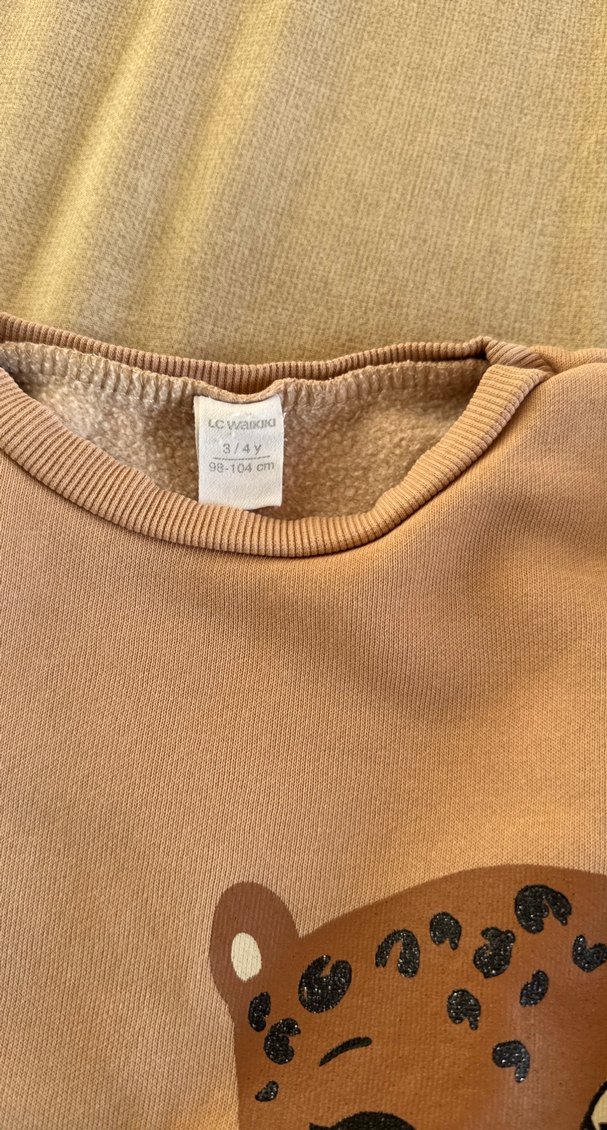 Kahverengi Leopar Desenli Bebek Kız Takımı 3-4 yas - Görsel 3