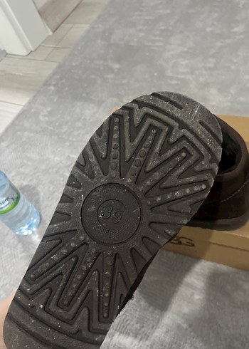 Kahverengi Süet UGG Kadın Dolgu Topuk Bot - Görsel 4