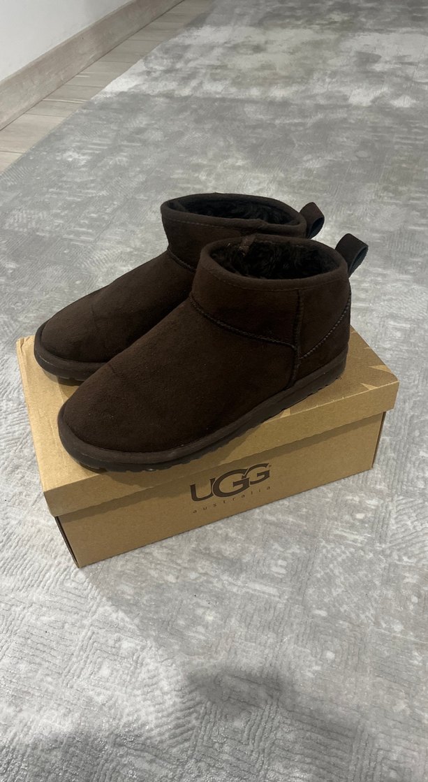 Kahverengi Süet UGG Kadın Dolgu Topuk Bot - Görsel 3