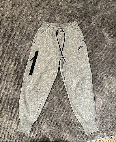 Nike tech fleece eşofman altı