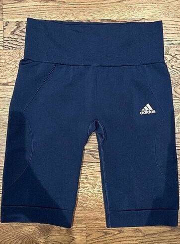 Adidas spor taytı