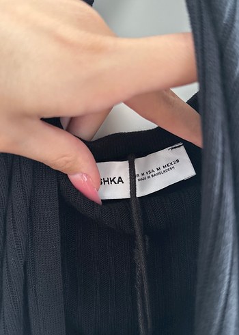 m Beden siyah Renk Siyah Piliseli Uzun V Yaka kaç pareo
