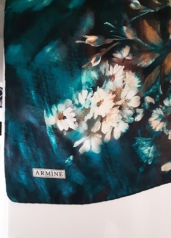 Armine ipek eşarp