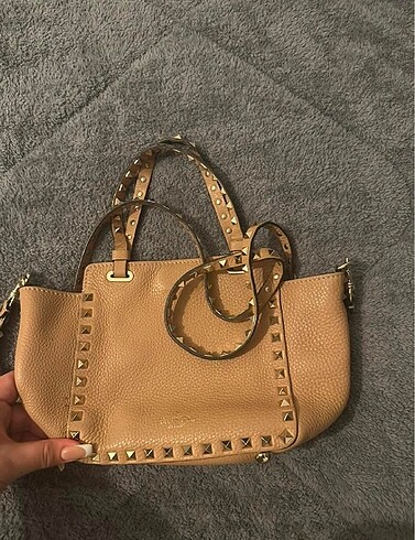 Valentino Valentino