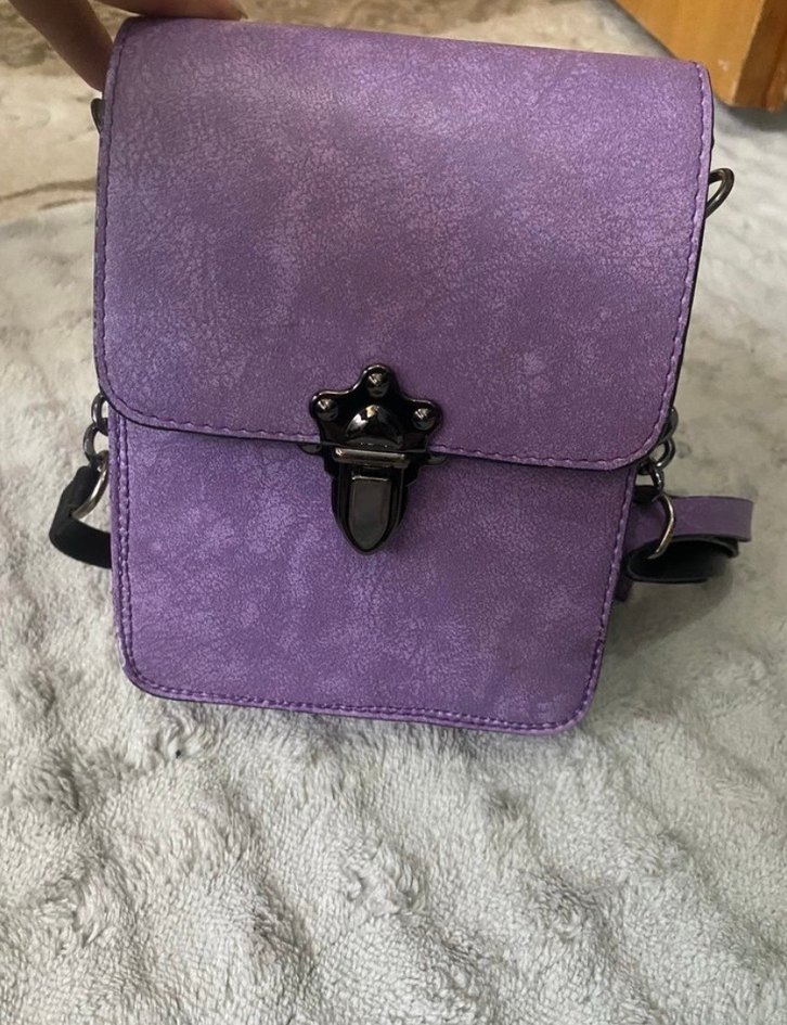 Mor Süet Tokalı Kadın Çantası - Görsel 2