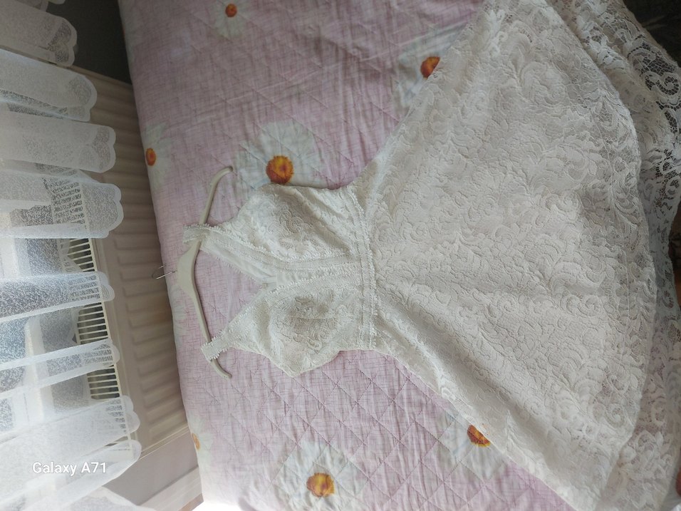 V Yaka Dantelli Midi Beyaz Gelinlik - Görsel 5