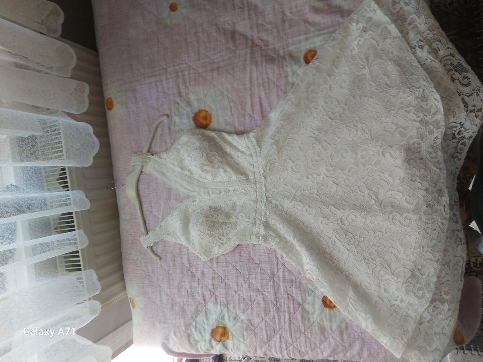 V Yaka Dantelli Midi Beyaz Gelinlik - Görsel 4