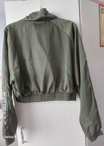 Kısa Haki Kadın Ceket - Görsel 5