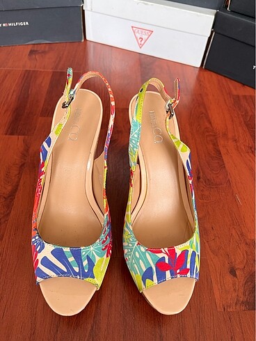 39 Beden çeşitli Renk Nine West Peep-Toe Wedge El Yapımı Ayakkabı