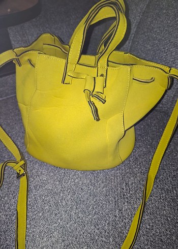 united colors of benetton  Sarı Süet Kadın Omuz Çantası - Görsel 2