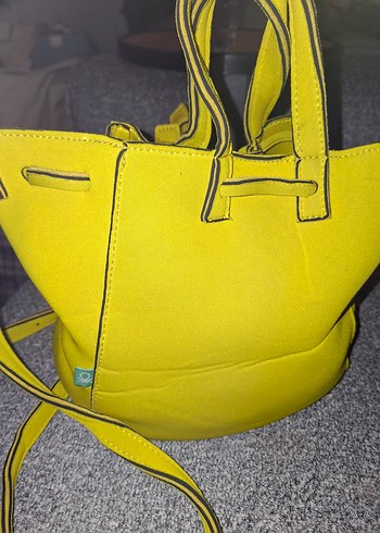 united colors of benetton  Sarı Süet Kadın Omuz Çantası - Görsel 3