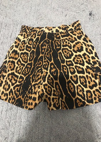 s Beden Kahverengi Leopar Desenli Kadın Mini Şort