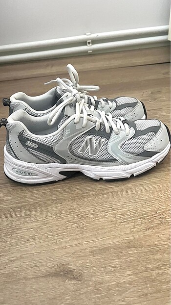 New Balance 530