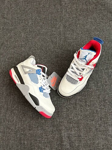43 Beden Nike Air Jordan Retro 4 (Orjinal)