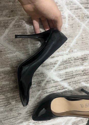 Kadın Siyah Rugan Stiletto - Görsel 2