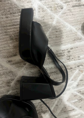 Kadın Siyah Platform Topuklu Sandalet - Görsel 3