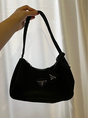Prada Çanta