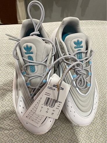 Sifir orjinal adidas yeni sezon