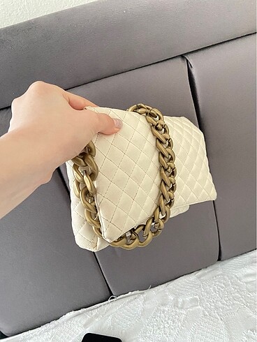 Krem gold detaylı çanta
