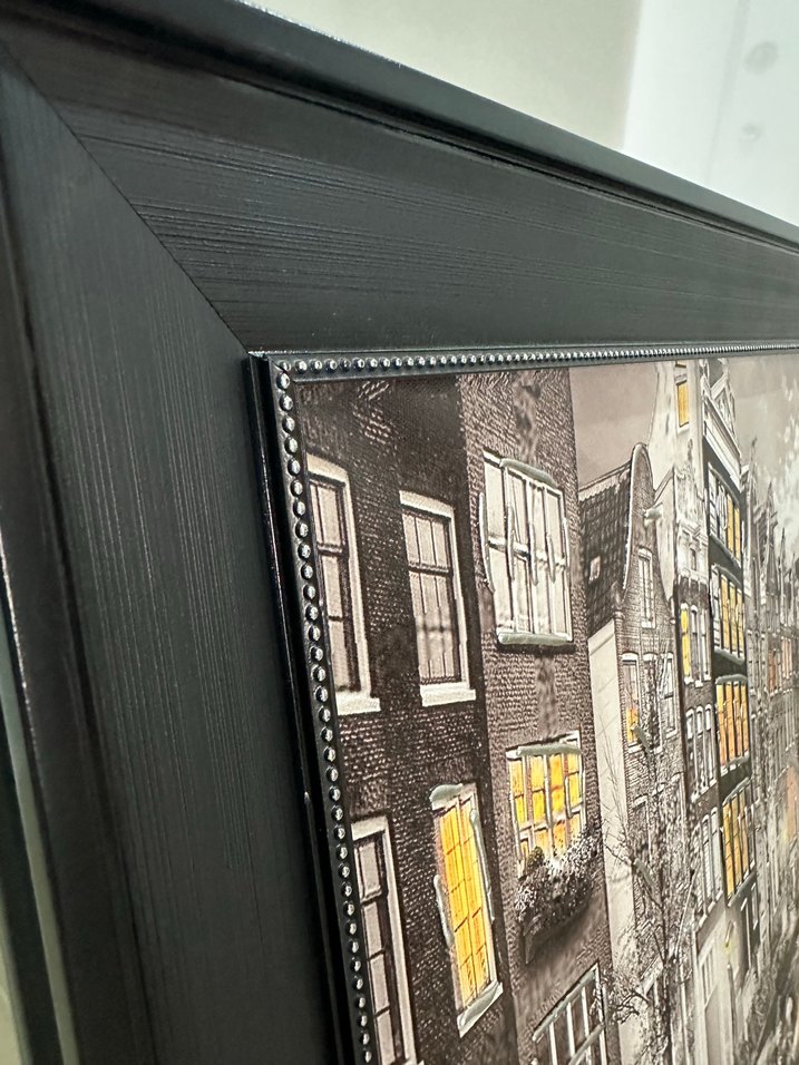 Siyah Çerçeveli  Tablo - Görsel 2