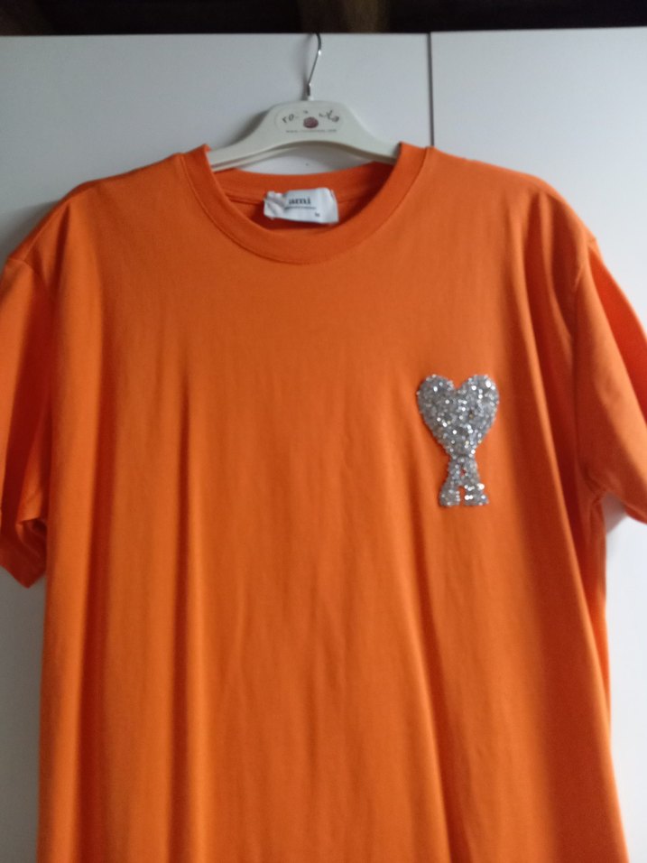 turuncu kısa kol yandan yırtmaçlı elbise - Görsel 2