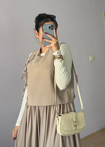 Sıfır etiketli Yelekli etekli takım