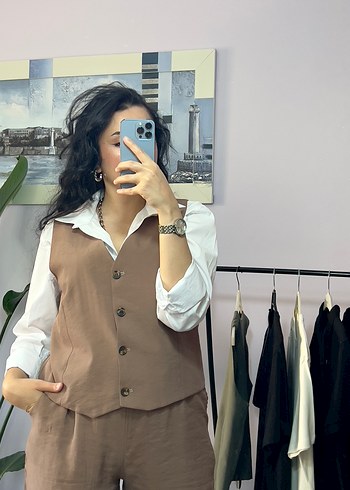 m Beden Bej Düğmeli Kolsuz Kadın Takım