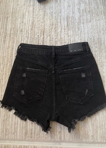 34 Beden BERSHKA denim şort