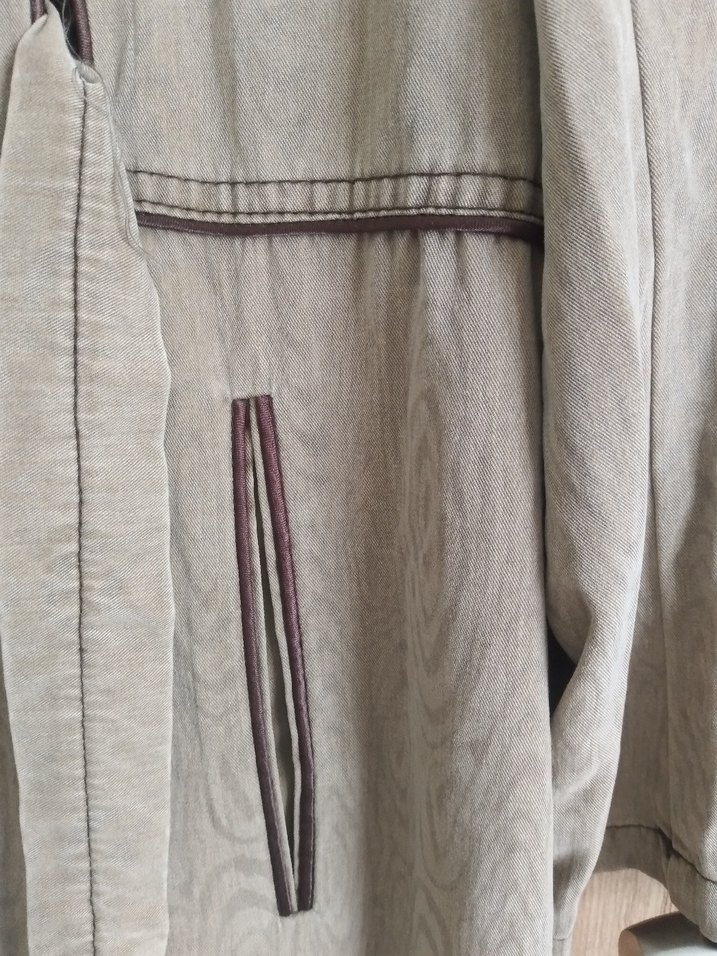 Bej Kemerli Uzun Keten Kadın Trençkot - Görsel 4