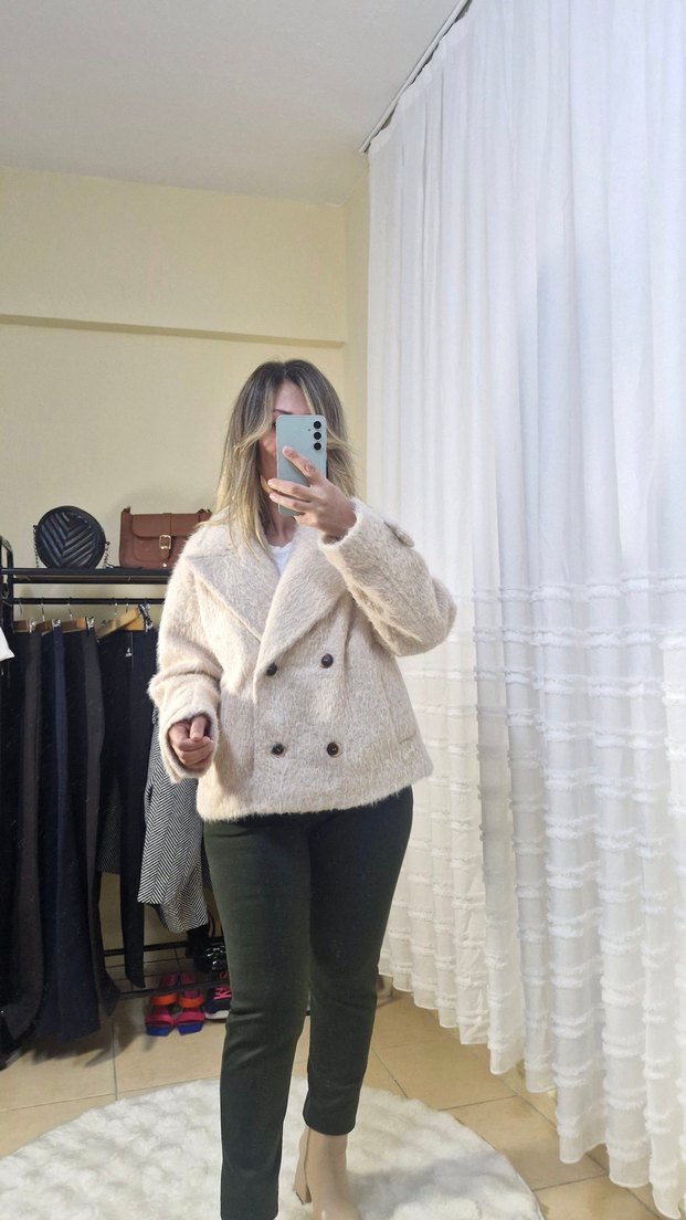 Bej kürk ceket - Görsel 2