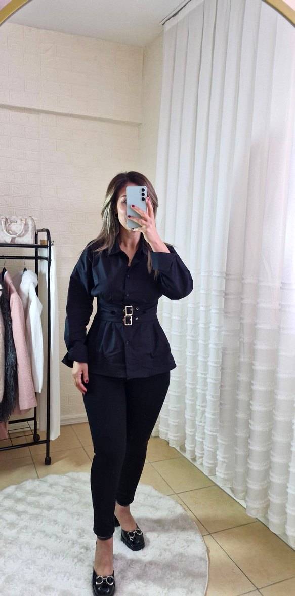 Kemer Detaylı Siyah Kadın Gömlek. S.M.L bedenler mevcut - Görsel 3