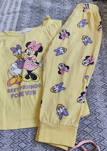 LC Waikiki Kız Çocuk Sarı Baskılı Pamuklu Pijama Takımı