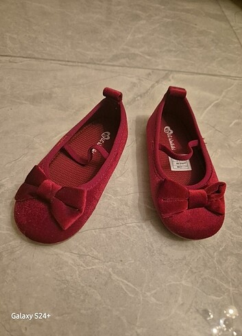 LC Waikiki Kız bebek babet