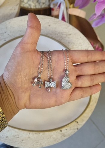 Paslanmaz Çelik Kolye Şık & Dayanıklı