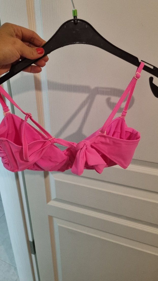 Pembe Drapeli Mini Bikini Üstü - Görsel 2