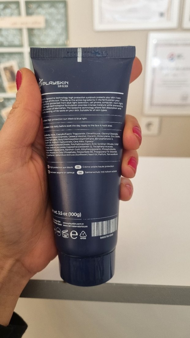 Playskin SPF 50+ Güneş Koruyucu Krem 100g skt 2028 - Görsel 2