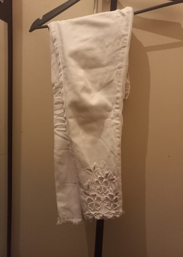 Kadın beyaz pantolon - Görsel 3