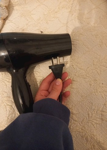 Siyah Saç Kurutma Makinesi - Görsel 2