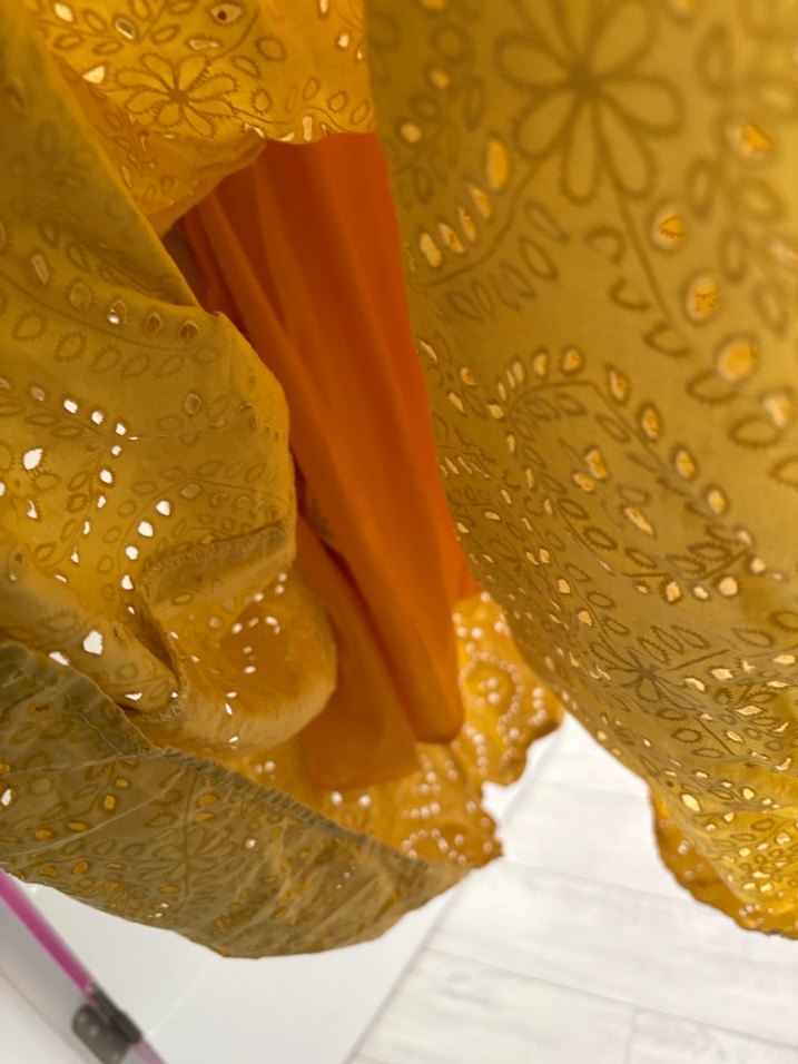 Sarı Nakışlı Uzun Bohem Elbise - Görsel 4