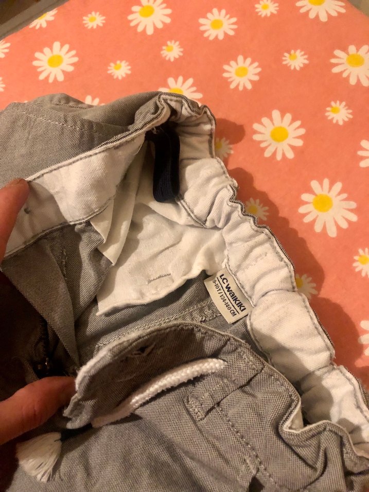 LC Waikiki marka 9-10 yaş erkek çocuk şort kapri , gömlek takım - Görsel 2