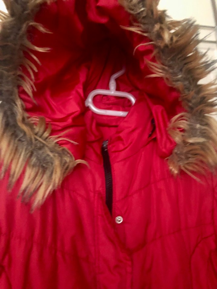 Şapkası kürklü içi tüylü sıcacık tutan Kırmızı çocuk  Kış Montu - Görsel 3