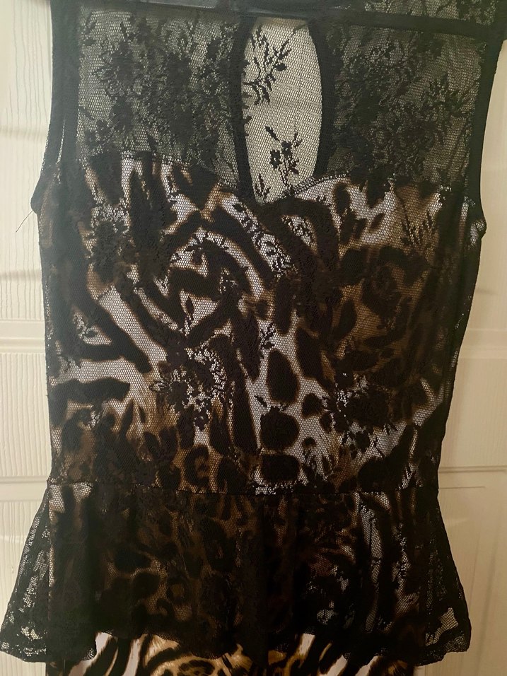 Kadın leopar elbise ve kadın taşlı leopar çanta - Görsel 3