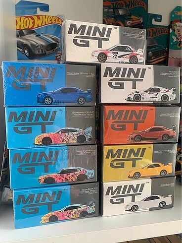  Mini GT