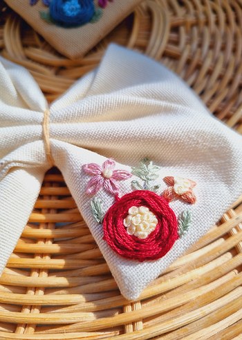 Nakışlı Bej ve Krem Fiyonk Toka - Görsel 4