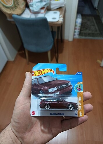 Hot Wheels Audi awant 
