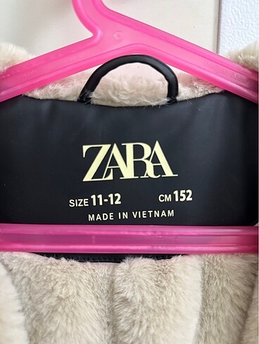 Zara ZARA kız çocuk montu, 11-12 yaş, 152 cm, kapüşonlu