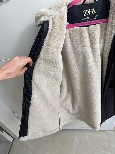 12-13 Yaş Beden ZARA kız çocuk montu, 11-12 yaş, 152 cm, kapüşonlu